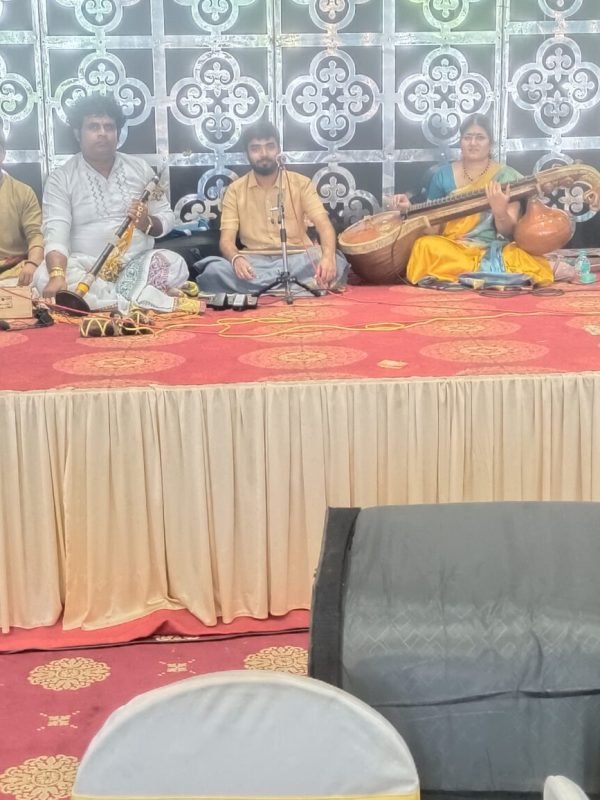 filter: 0; jpegRotation: 0; fileterIntensity: 0.000000; filterMask: 0; module:1facing:0; 
hw-remosaic: 0; 
touch: (-1.0, -1.0); 
modeInfo: ; 
sceneMode: LLHDR; 
cct_value: 0; 
AI_Scene: (-1, -1); 
aec_lux: 64.0; 
hist255: 0.0; 
hist252~255: 0.0; 
hist0~15: 0.0;